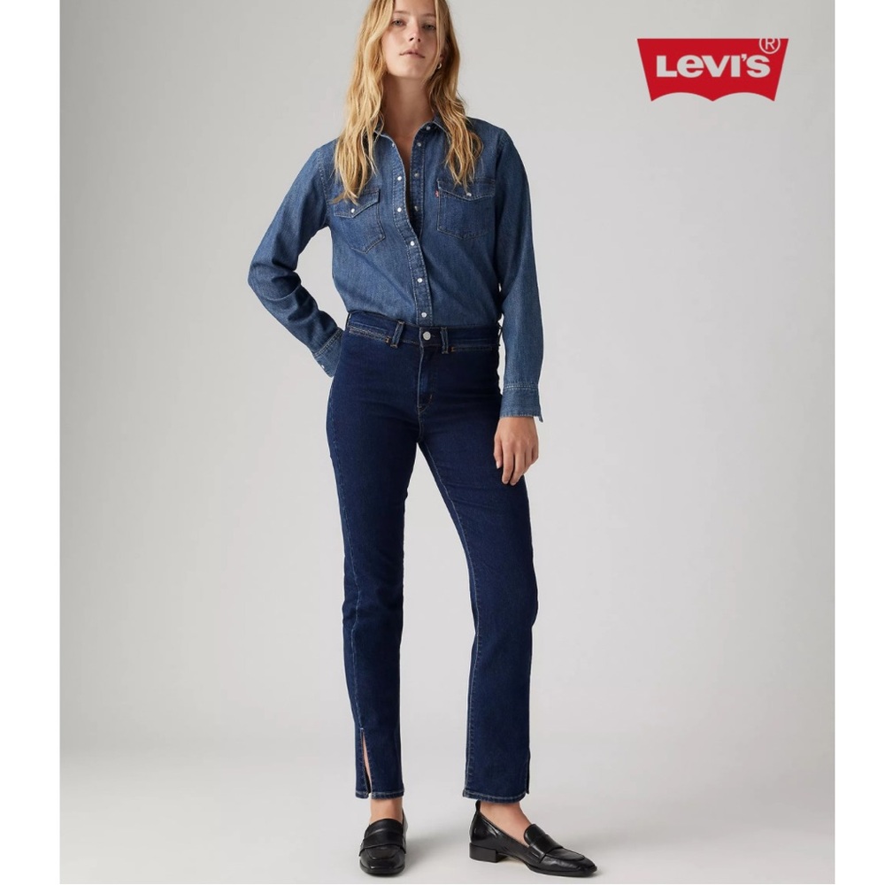 NWOT Levi’s Tailored 724 High Rise Straight
